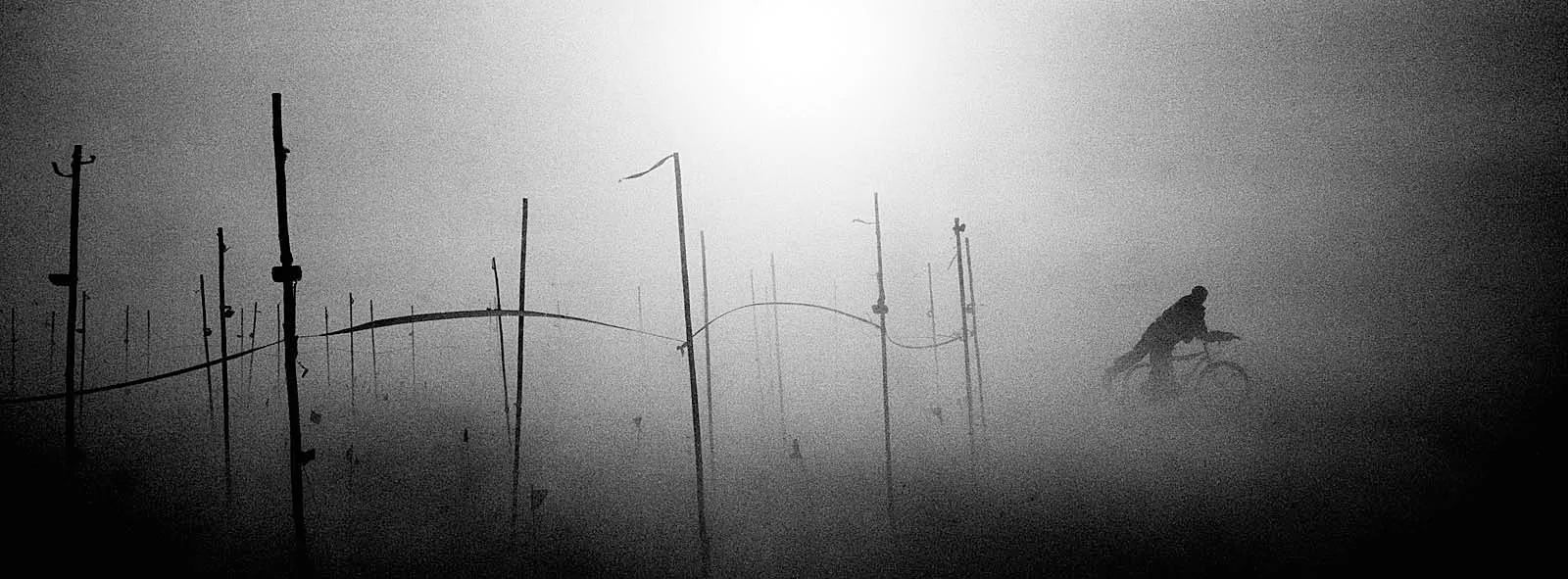 乌托邦之二（Utopia II）火人节，2006，第 6 张，田城黑白红外摄影