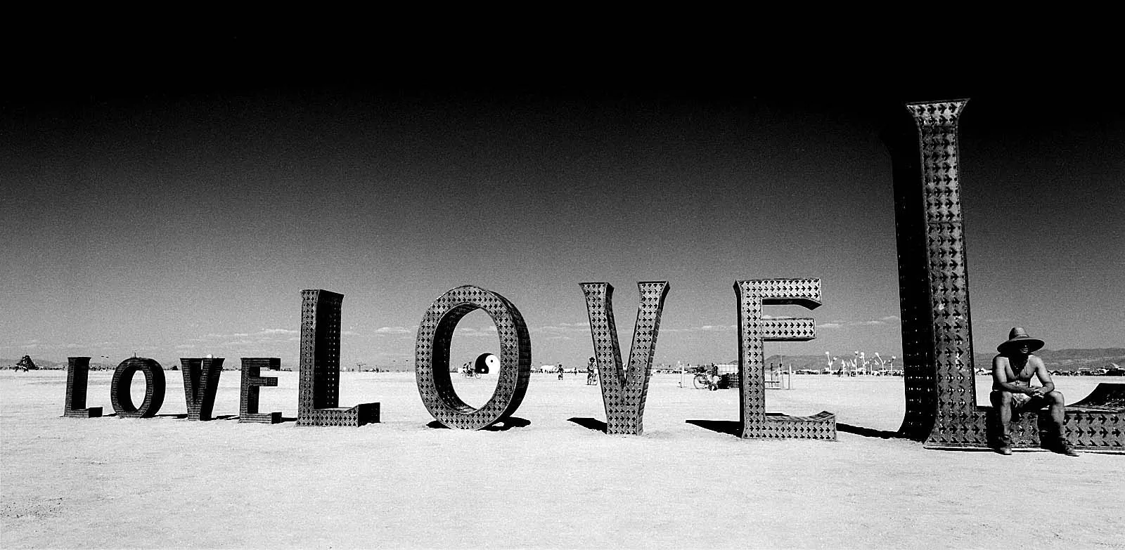 Utopia IX (乌托邦之九), Burning Man, 2014, photo 19 by Felix Tian