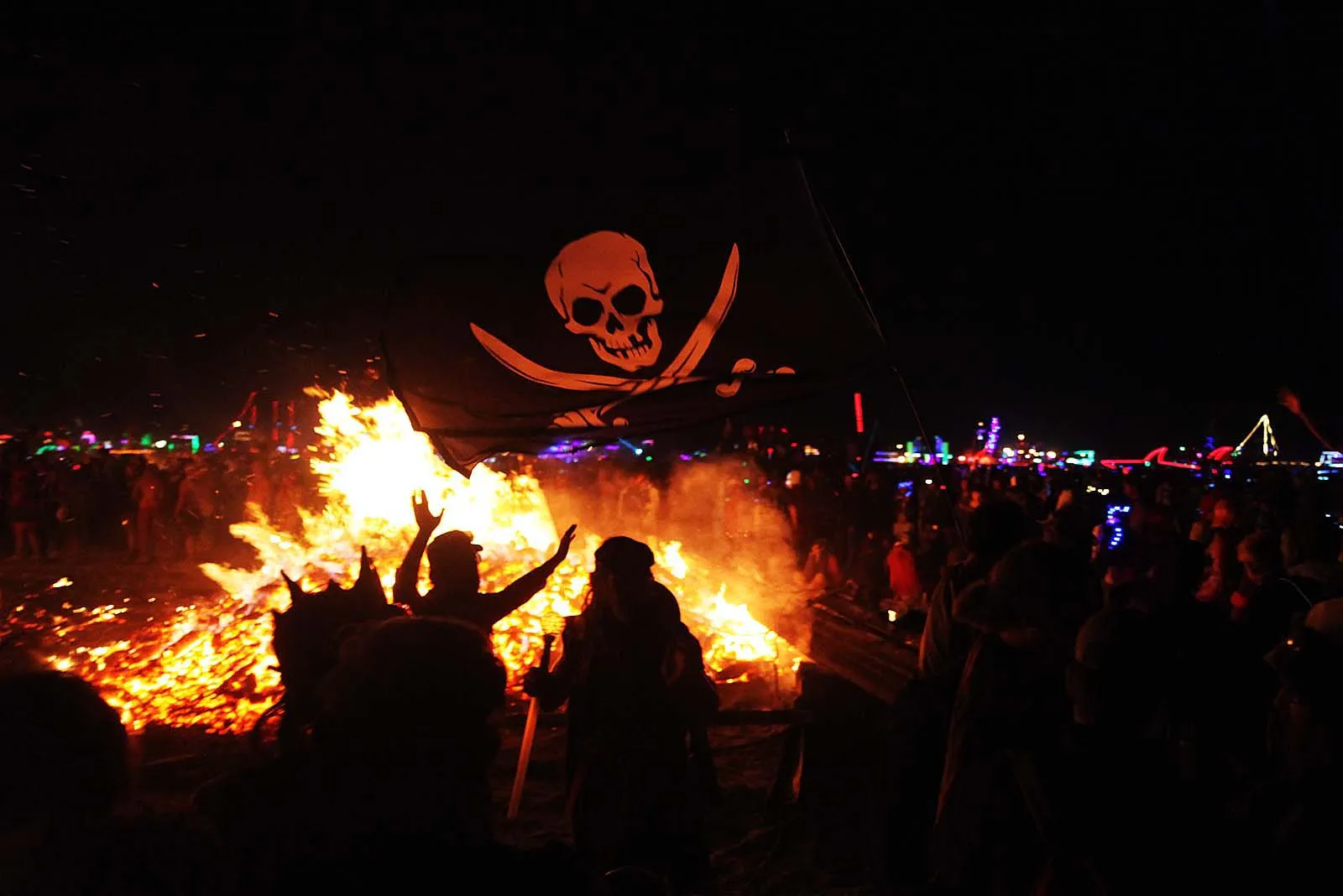 Utopia IX (乌托邦之九), Burning Man, 2014, photo 43 by Felix Tian