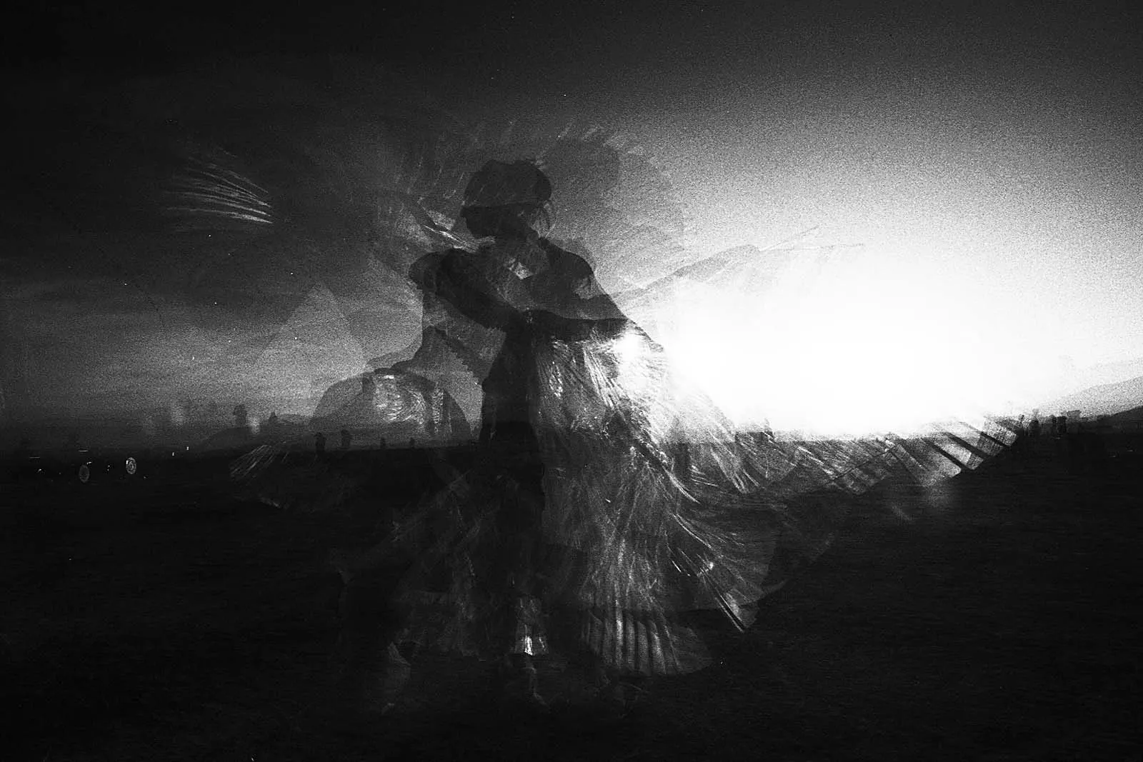 乌托邦之五（Utopia V）火人节，2009，第 8 张，田城黑白红外摄影