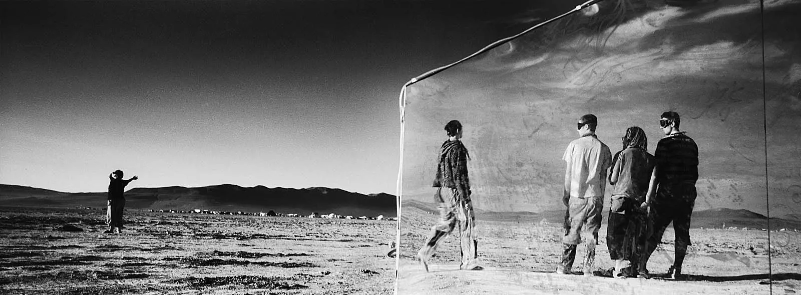 乌托邦之五（Utopia V）火人节，2009，第 17 张，田城黑白红外摄影