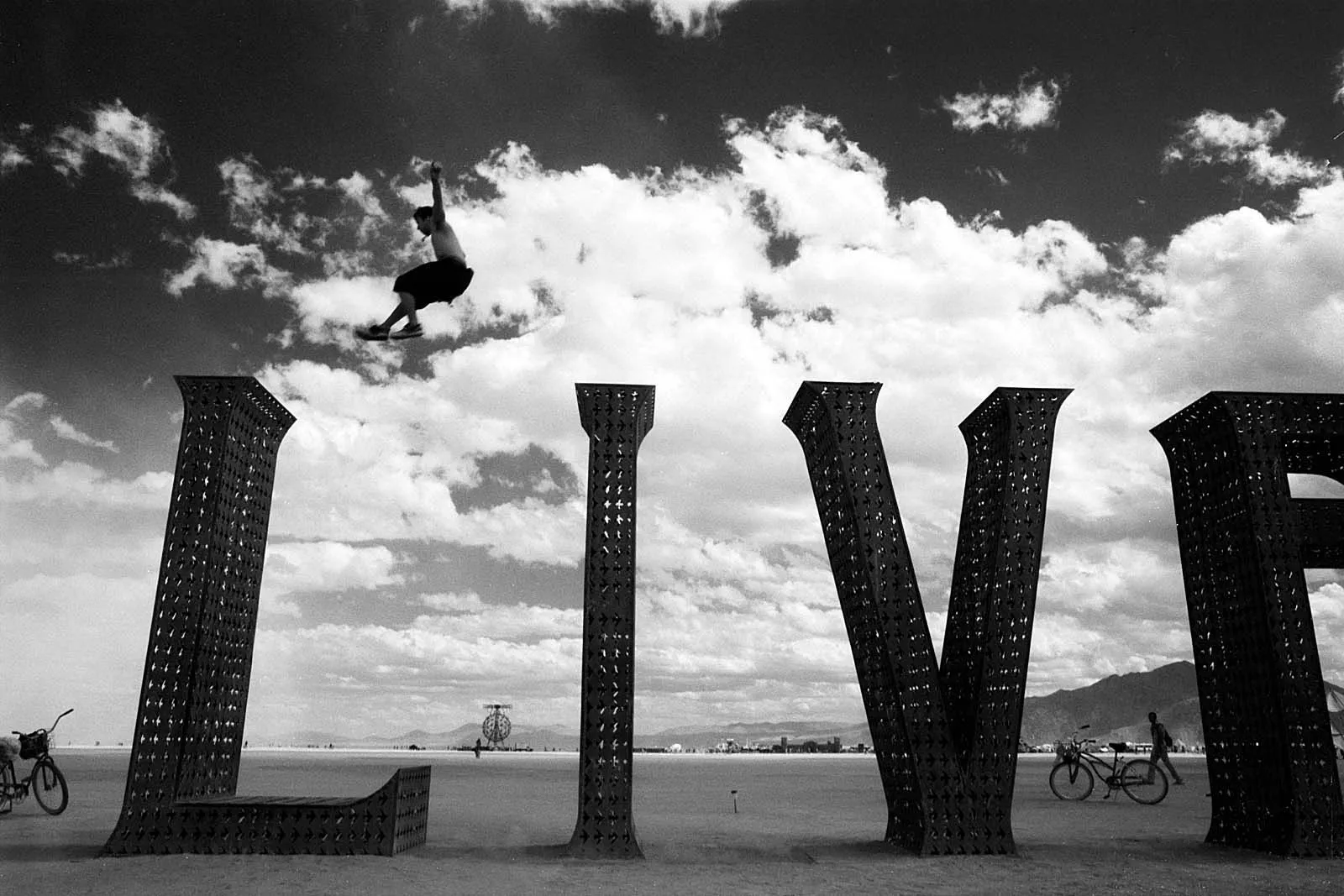 Utopia X (乌托邦之十), Burning Man, 2015, photo 6 by Felix Tian