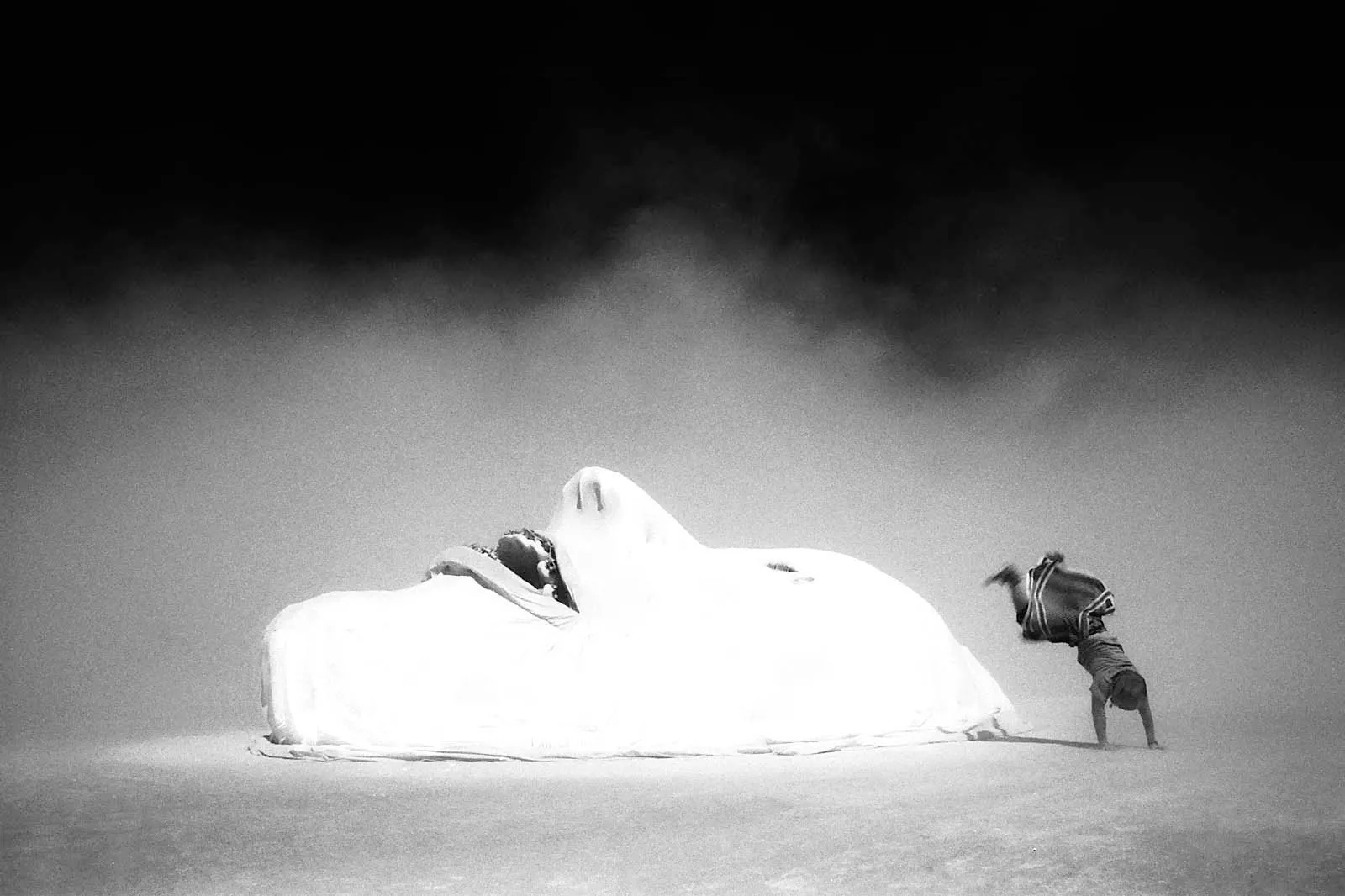 Utopia XI (乌托邦之十一), Burning Man, 2016, photo 5 by Felix Tian