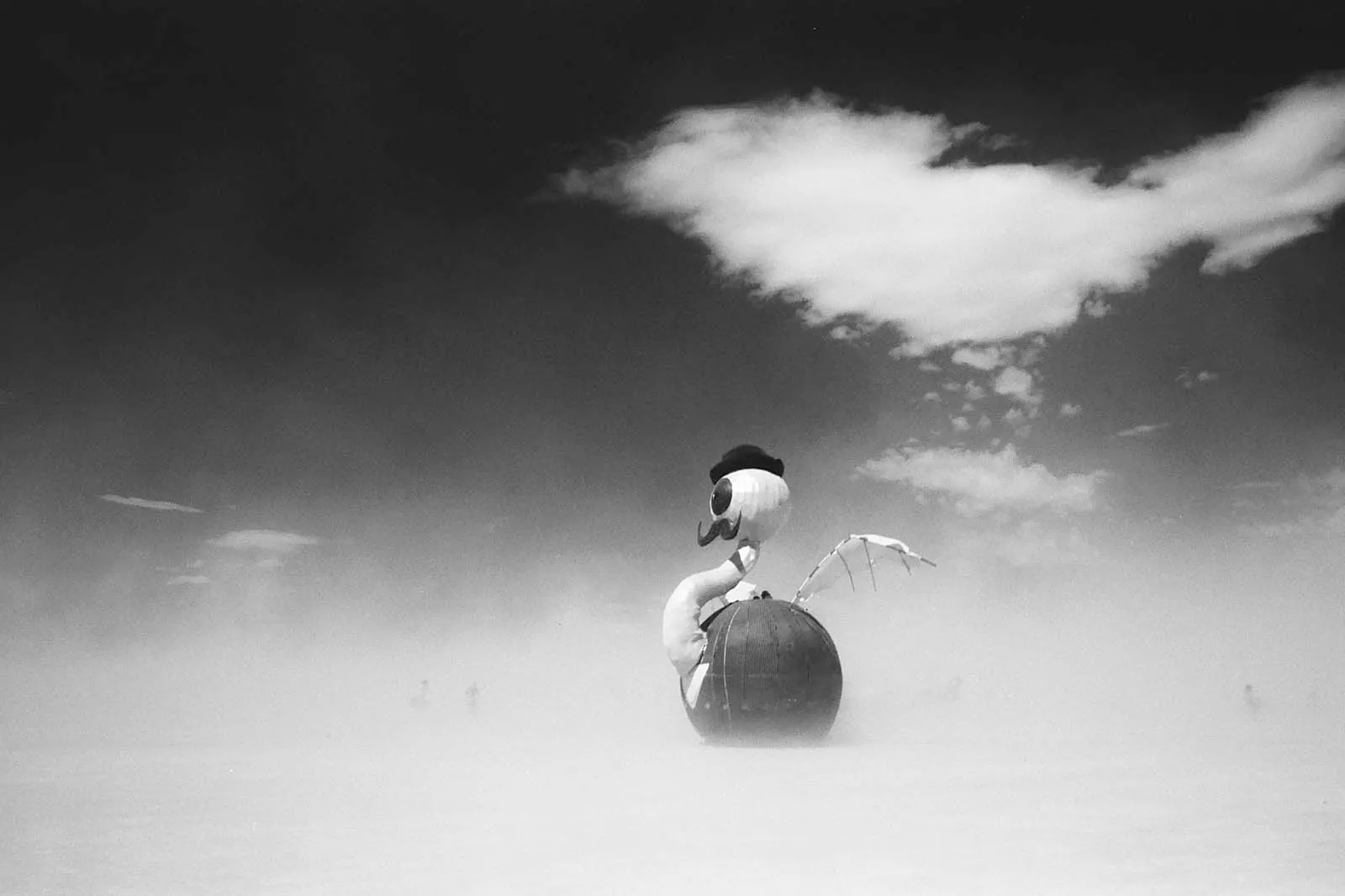 Utopia XI (乌托邦之十一), Burning Man, 2016, photo 7 by Felix Tian