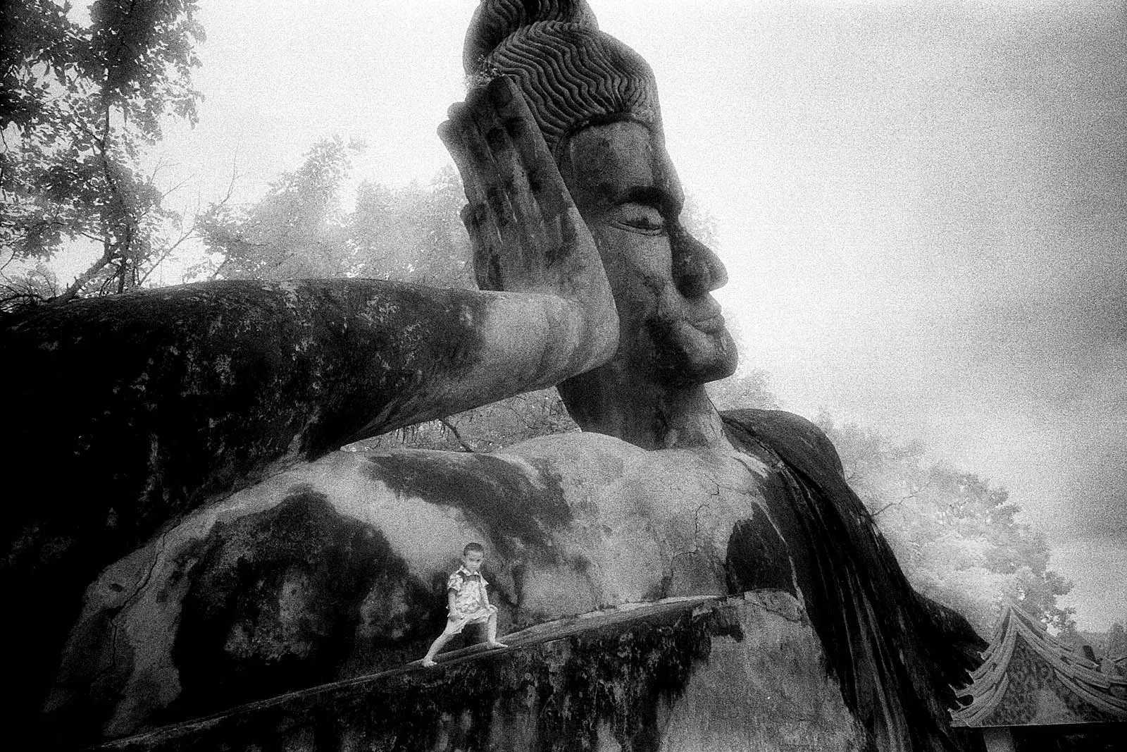 Garden of Gods (神的花园), Myanmar · Laos · Cambodia, 2013, photo 14 by Felix Tian