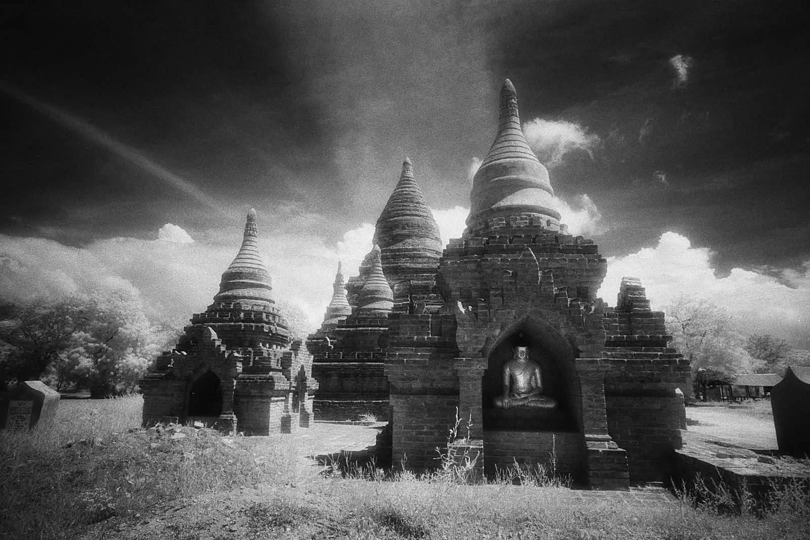 Garden of Gods (神的花园), Myanmar · Laos · Cambodia, 2013, photo 26 by Felix Tian