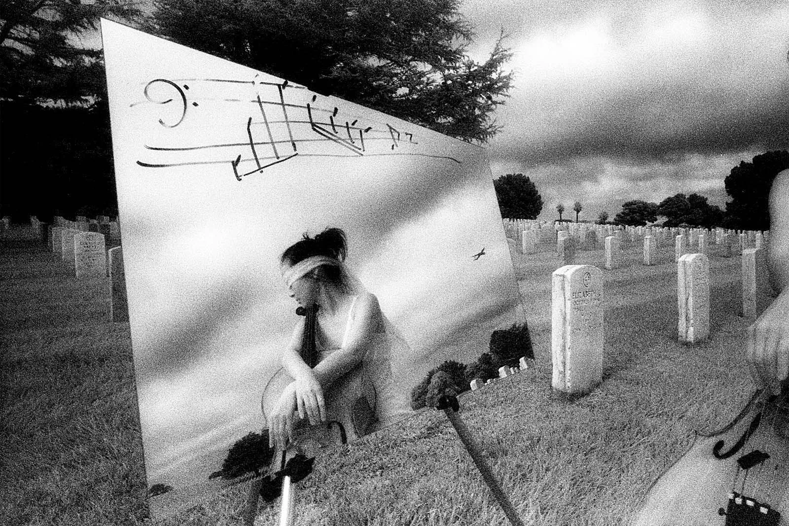Requiem (安魂曲), California, 2011, photo 7 by Felix Tian