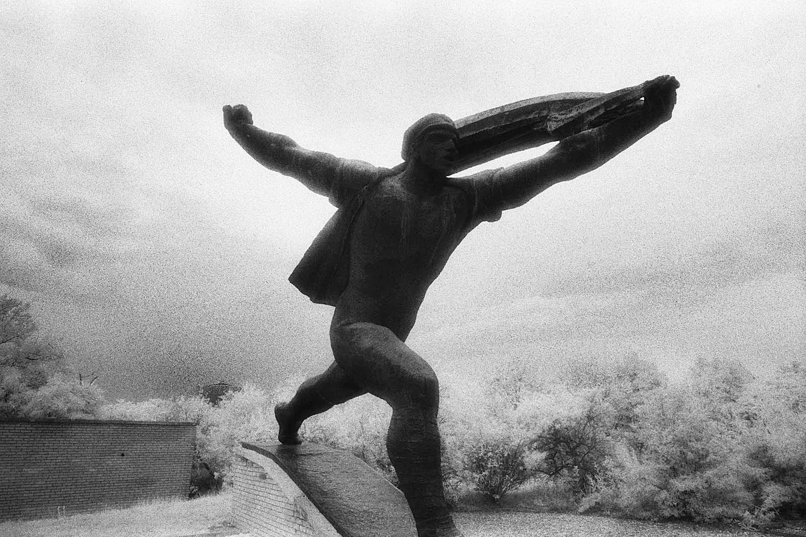 Socialism Dreams (社会主义梦想), Budapest · Berlin, 2016, photo 13 by Felix Tian