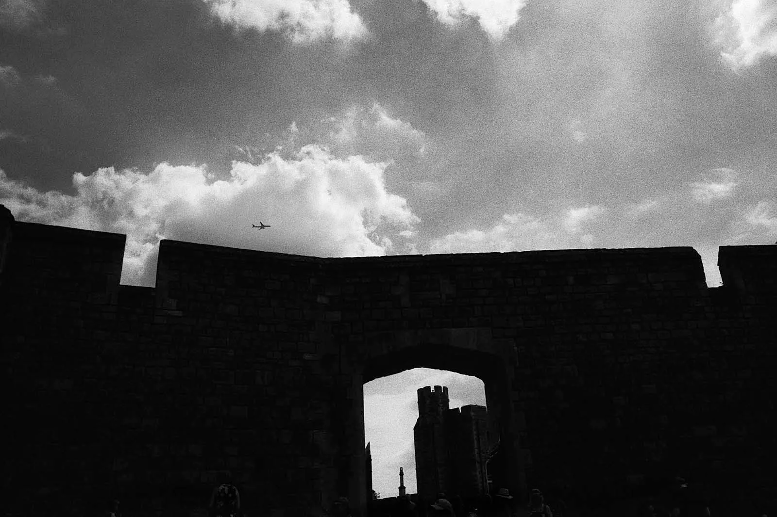 The Sun Never Sets (日不落), UK, 2018, photo 5 by Felix Tian