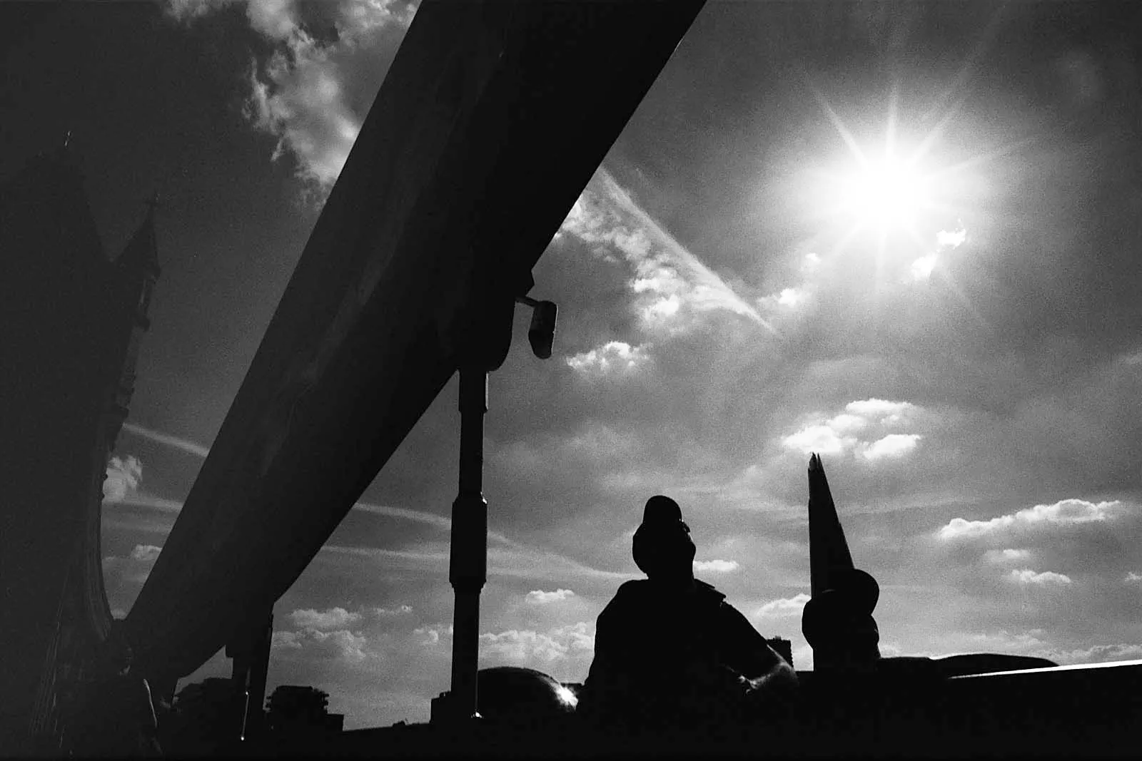 The Sun Never Sets (日不落), UK, 2018, photo 9 by Felix Tian
