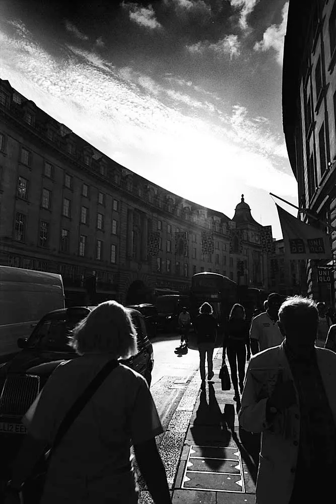 The Sun Never Sets (日不落), UK, 2018, photo 12 by Felix Tian