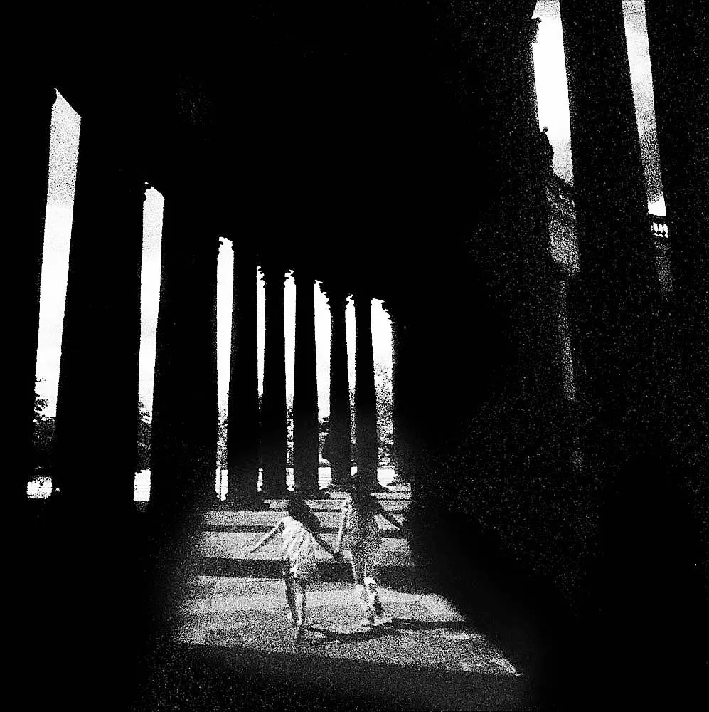 Where We Met (风情), Prague, 2016, photo 18 by Felix Tian